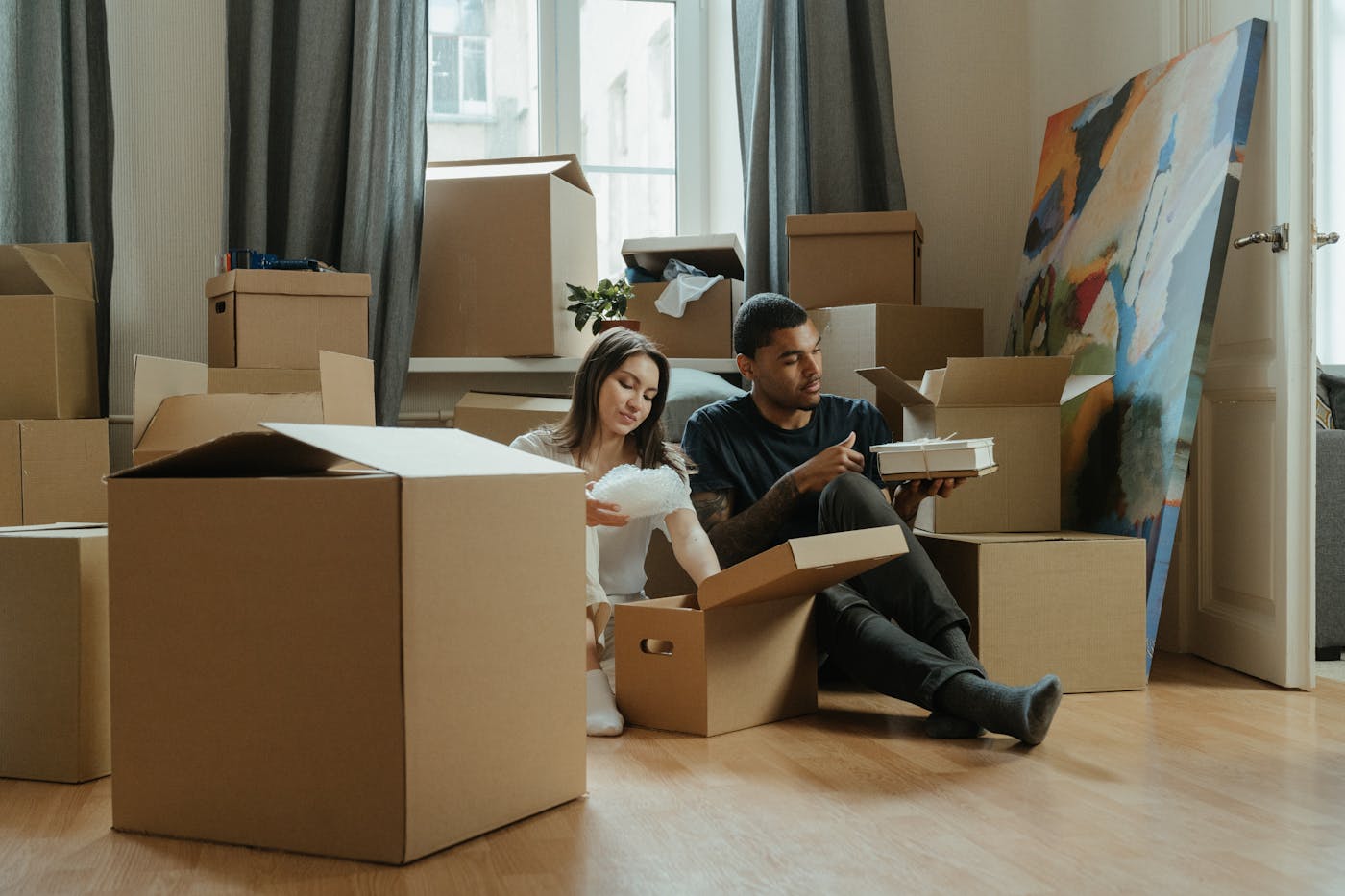 Moving During Hurricane Season in Pasadena: Timing, Flooding, and a Plan